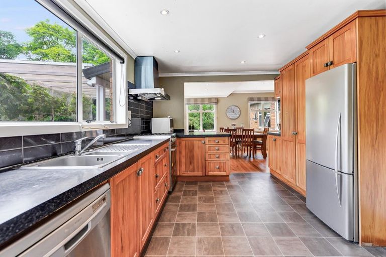 Photo of property in 19 Lake Domain Drive, Frankton, Hamilton, 3204