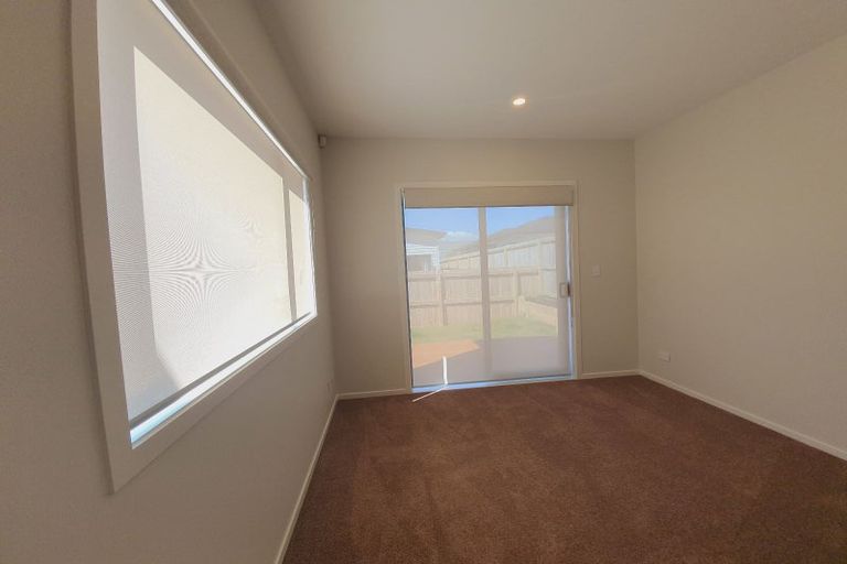 Photo of property in 12 Percheron Road, Pukekohe, 2120