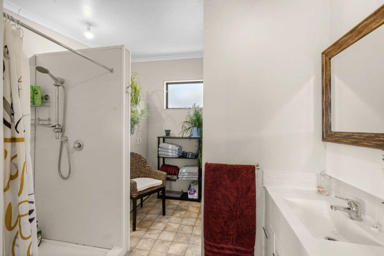 Photo of property in 10 Bardsey Street, Allanton, Mosgiel, 9092