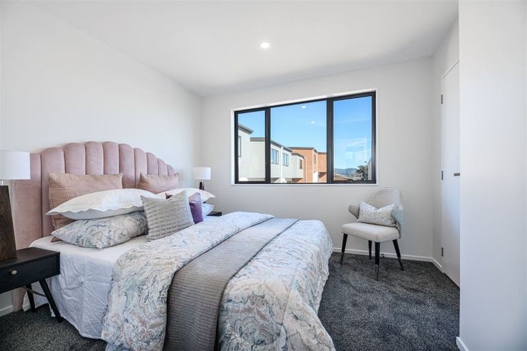 Photo of property in 1/6 Kereru Street, Henderson, Auckland, 0612