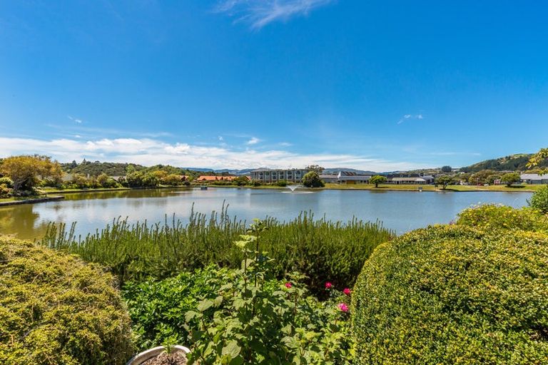 Photo of property in 3 Lakeside Villas, Whitby, Porirua, 5024