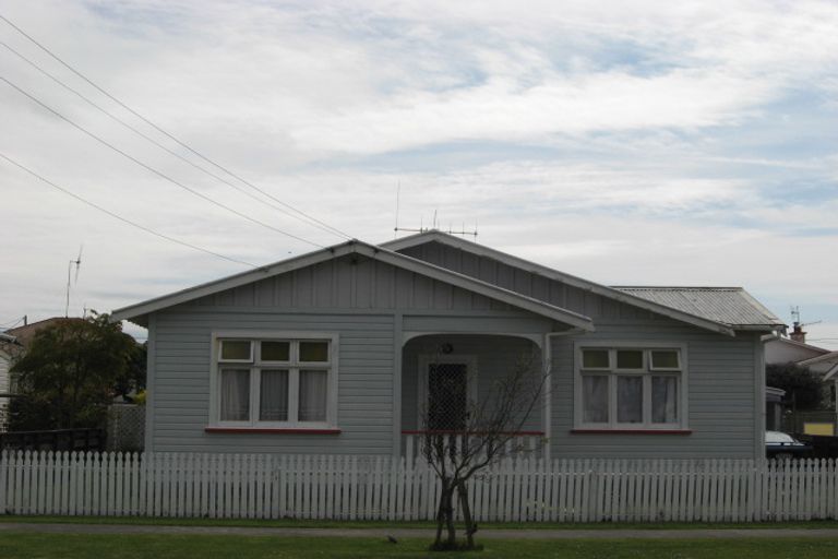 Photo of property in 70 Alma Road, Gonville, Whanganui, 4501