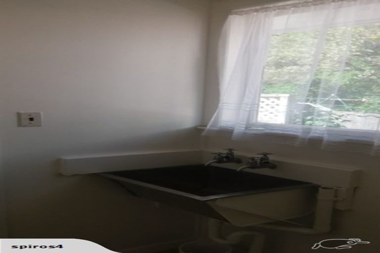 Photo of property in 2/72b Ira Street, Miramar, Wellington, 6022