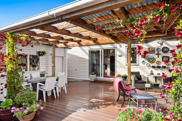 Photo of property in 40 Tui Street, Alicetown, Lower Hutt, 5010