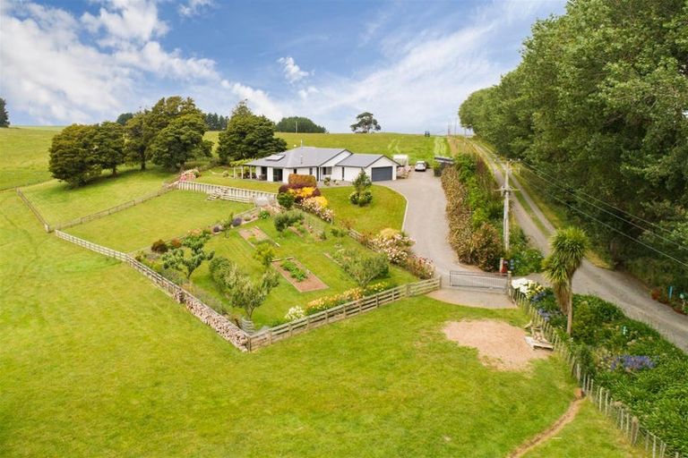 Photo of property in 361 Warrens Road, Marton, 4788