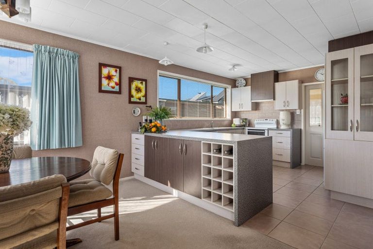 Photo of property in 21 Hikurangi Street, Whakatane, 3120