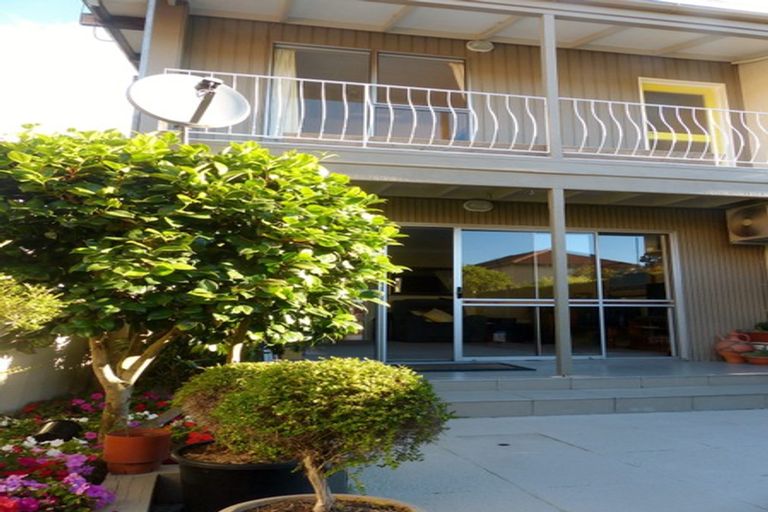 Photo of property in 5/74 Picton Avenue, Riccarton, Christchurch, 8011