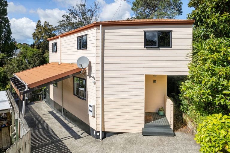 Photo of property in 43 Holmes Drive South, Massey, Auckland, 0614