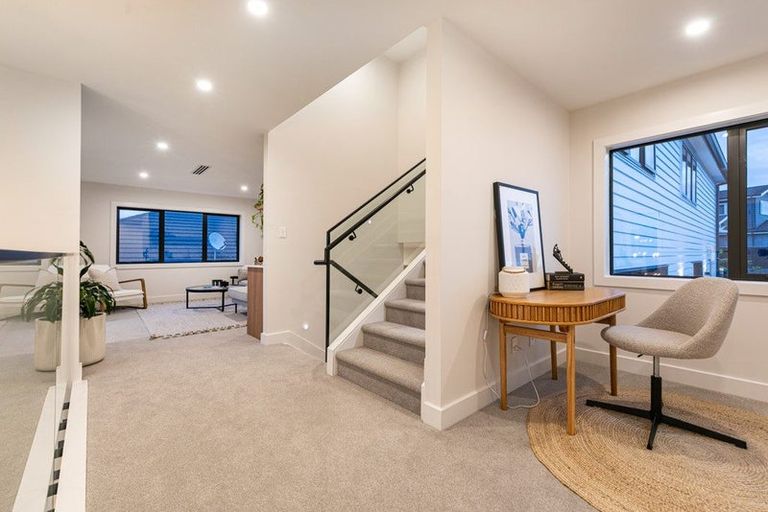 Photo of property in 4 The Landing, Riverhead, 0820