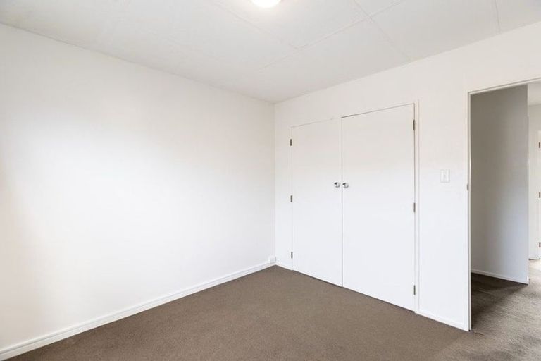 Photo of property in 6/8 Lee Road, Taradale, Napier, 4112