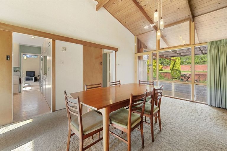 Photo of property in 130-132 Hine Road, Wainuiomata, Lower Hutt, 5014