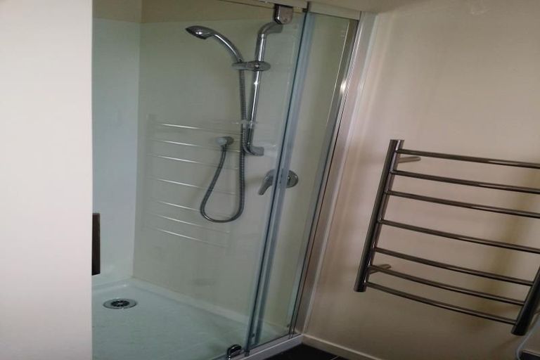 Photo of property in 16 Norana Avenue, Favona, Auckland, 2024