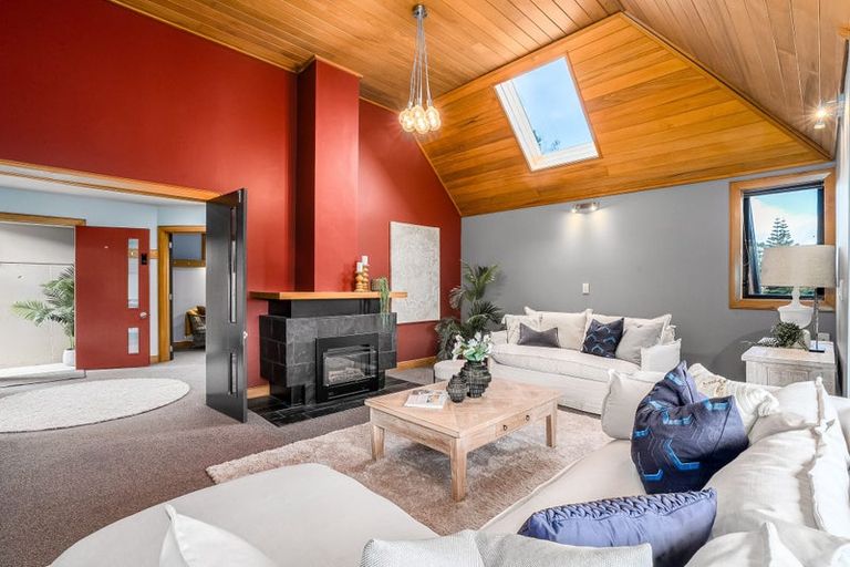 Photo of property in 14 Madras Street, Khandallah, Wellington, 6035