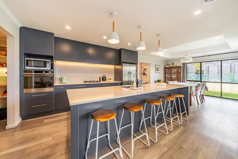 Photo of property in 6 Schooner Drive, Whitby, Porirua, 5024