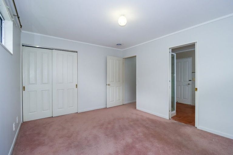 Photo of property in 23 Cuba Street, Takaro, Palmerston North, 4412