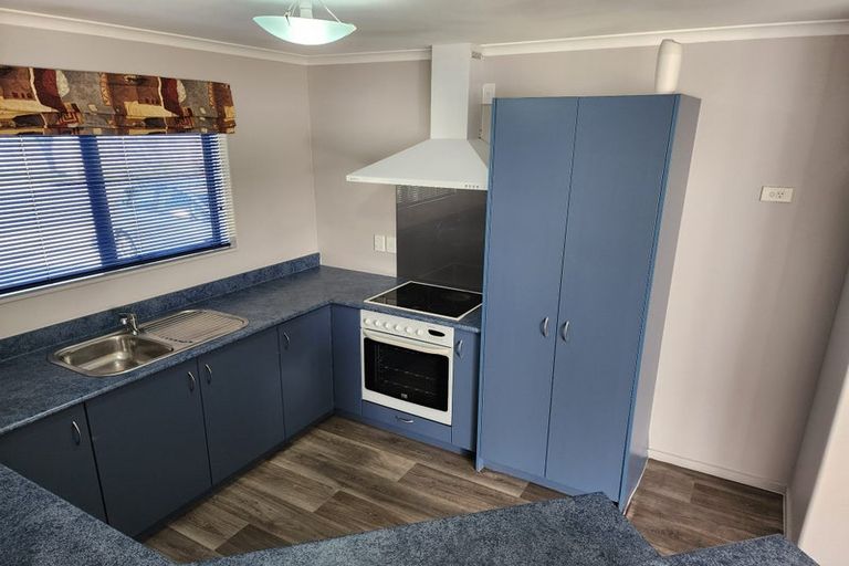 Photo of property in 34 Farnborough Drive, Nawton, Hamilton, 3200