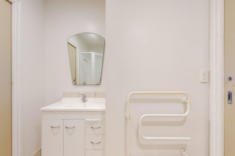 Photo of property in Renwick Apartments, 99u7 Dixon Street, Te Aro, Wellington, 6011