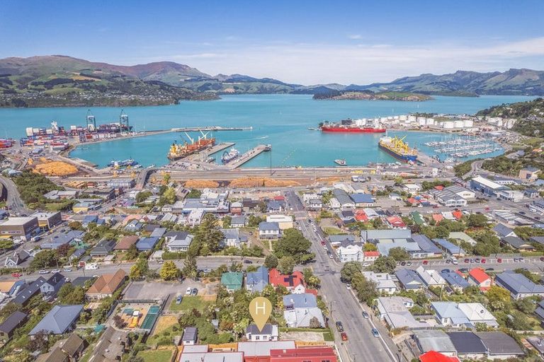 Photo of property in 40 Canterbury Street, Lyttelton, 8082