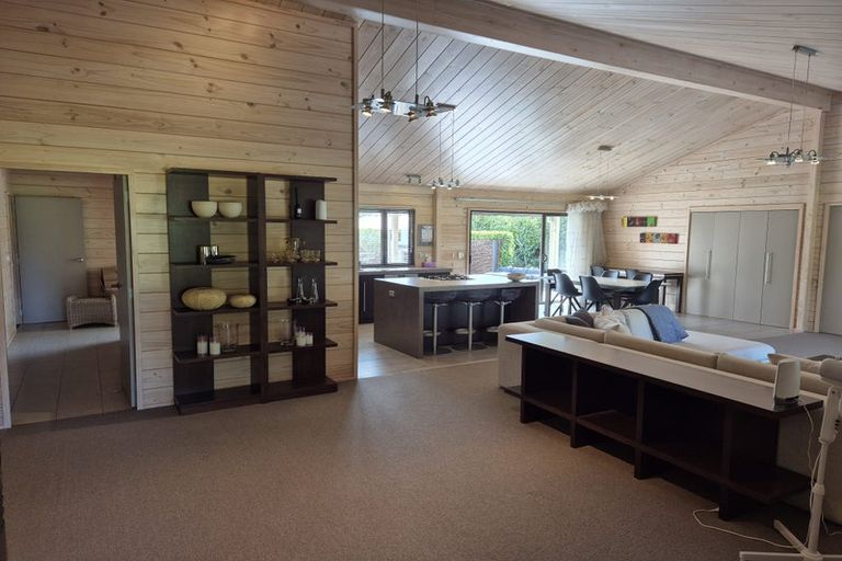 Photo of property in 101 Vista Paku, Pauanui, Hikuai, 3579