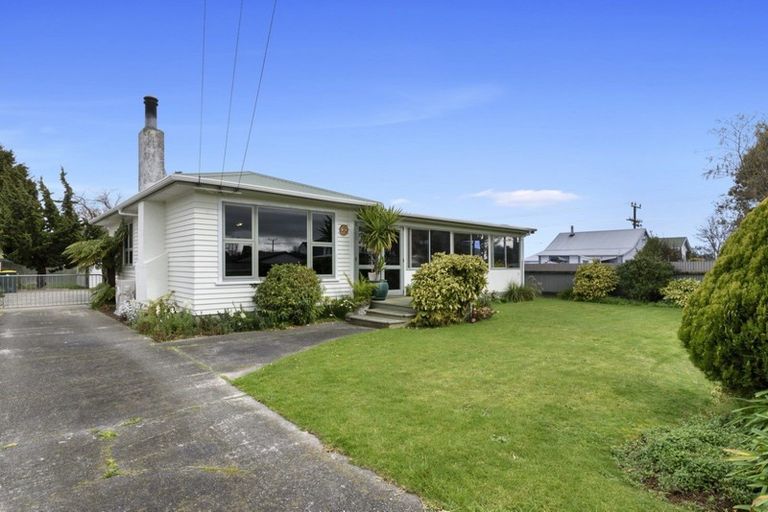 Photo of property in 55 Graham Street, Levin, 5510