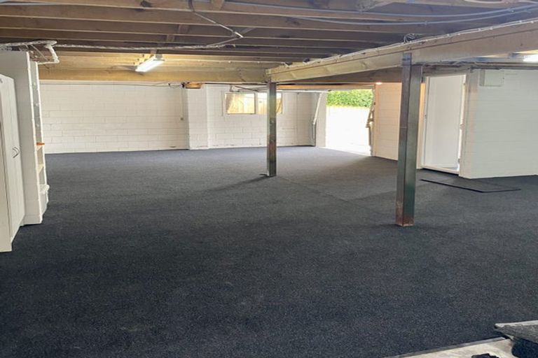 Photo of property in 23 Nevada Avenue, Pakuranga Heights, Auckland, 2010