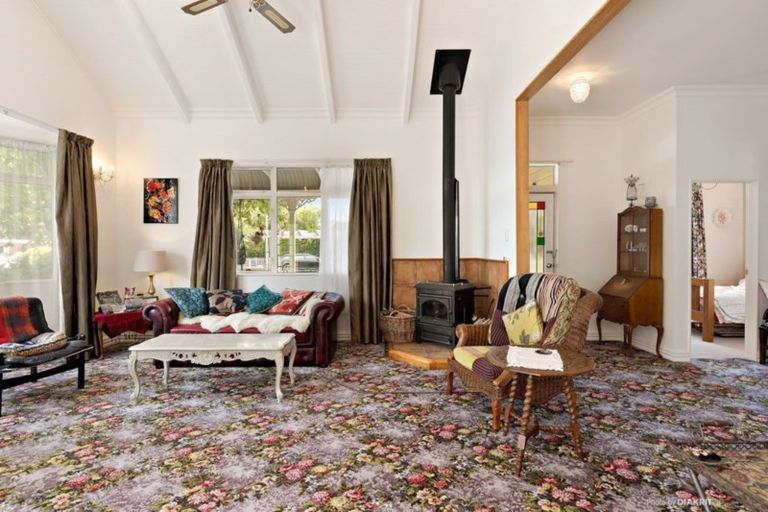 Photo of property in 208 Main Street, Greytown, 5712