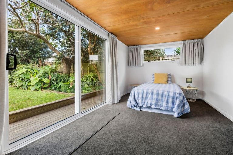 Photo of property in 1206 Papamoa Beach Road, Papamoa Beach, Papamoa, 3118
