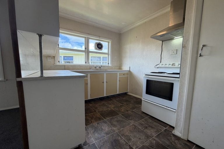 Photo of property in 630 Queen Street East, Levin, 5510