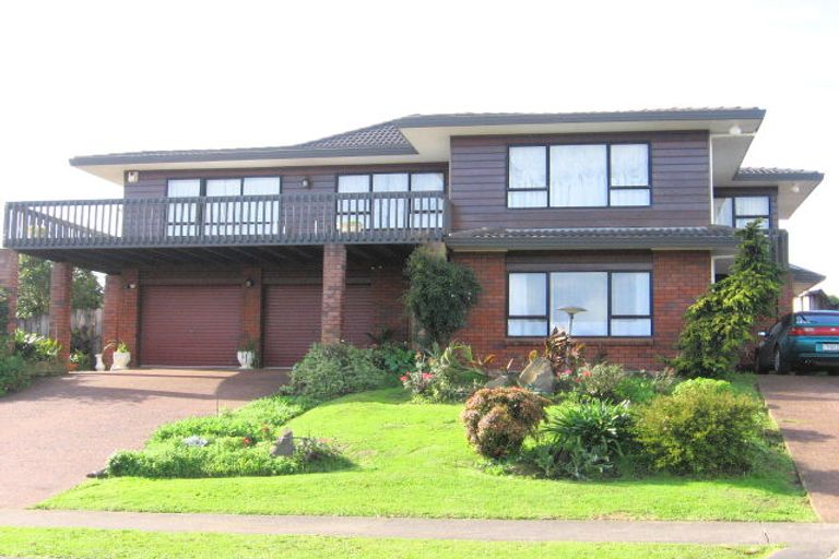 Photo of property in 1/4 Calluna Crescent, Totara Heights, Auckland, 2105
