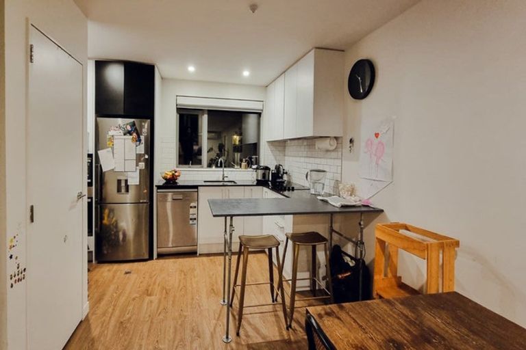 Photo of property in 16/31u Princess Terrace, Newtown, Wellington, 6021
