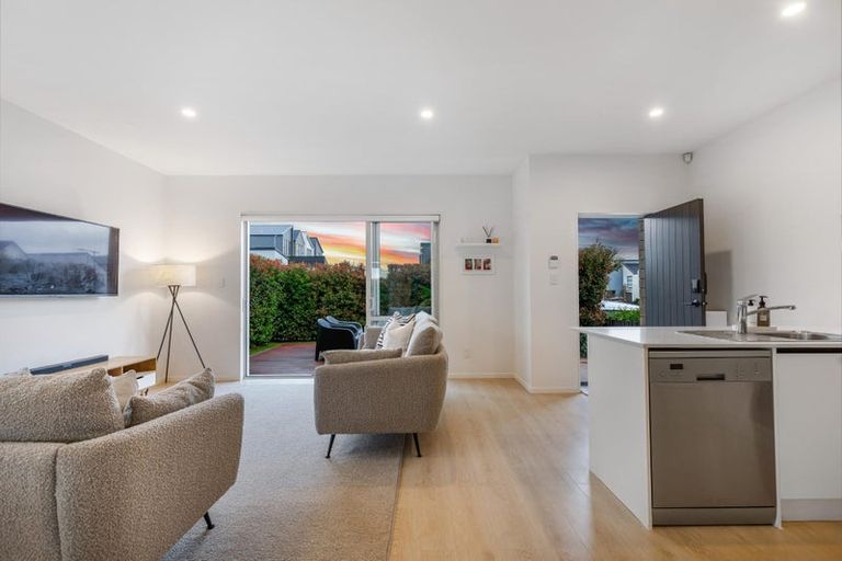 Photo of property in 51 Matakohe Road, Westgate, Auckland, 0814