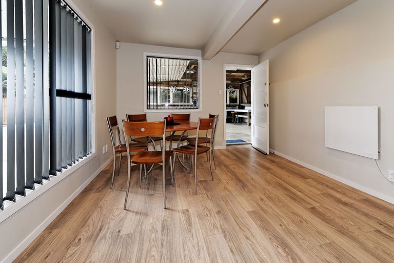 Photo of property in 19 Kohu Road, Titirangi, Auckland, 0604