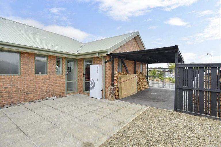 Photo of property in 1 Kohi Drive, Parklands, Christchurch, 8083