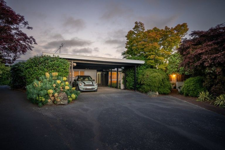Photo of property in 31 Joyce Crescent, Ilam, Christchurch, 8041