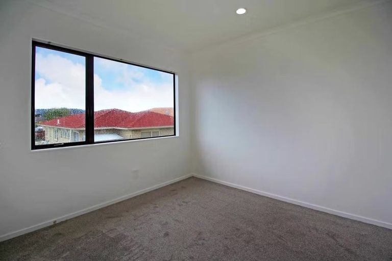 Photo of property in 63 Naylors Drive, Mangere, Auckland, 2022