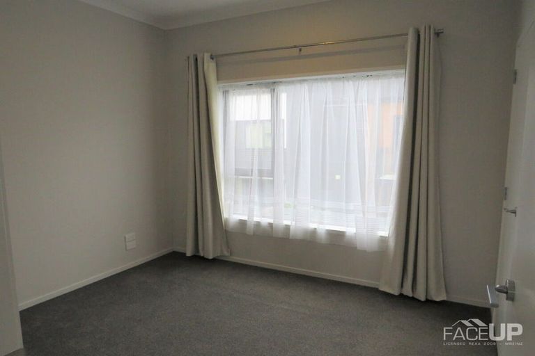 Photo of property in 166 Hobsonville Point Road, Hobsonville, Auckland, 0616