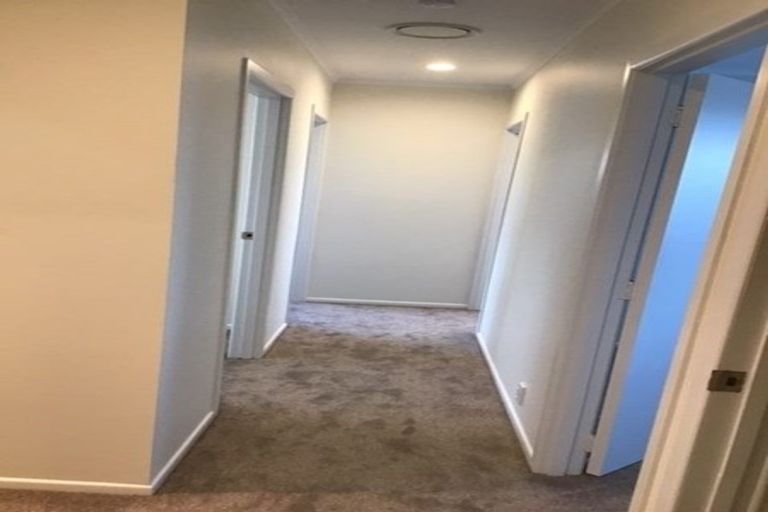 Photo of property in 2/17 Tristram Avenue, Forrest Hill, Auckland, 0620