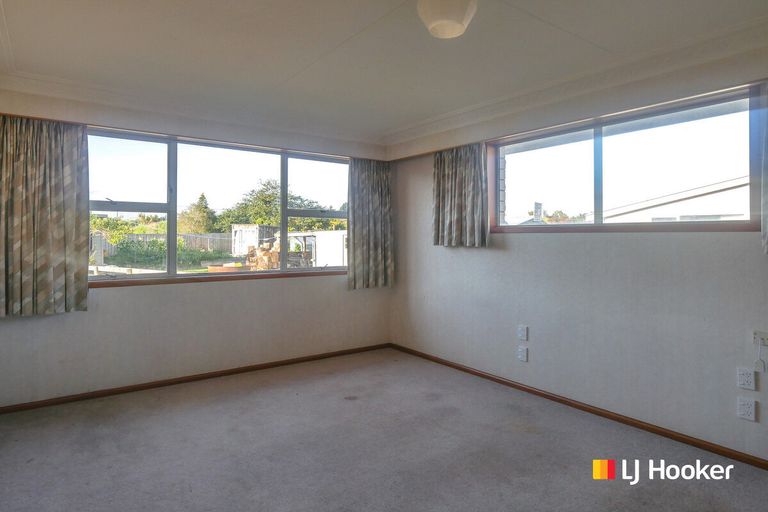 Photo of property in 24 Burraness Street, Palmerston, 9430