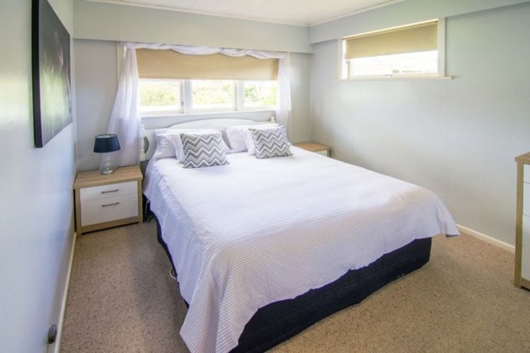 Photo of property in 1a Coddington Crescent, Masterton, 5810