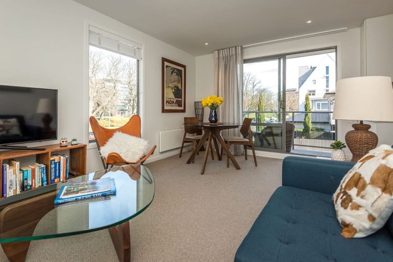 Photo of property in 6/245 Montreal Street, Christchurch Central, Christchurch, 8013