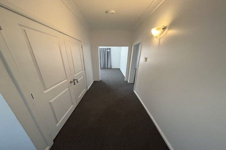 Photo of property in 17 Anzac Avenue, Onekawa, Napier, 4110