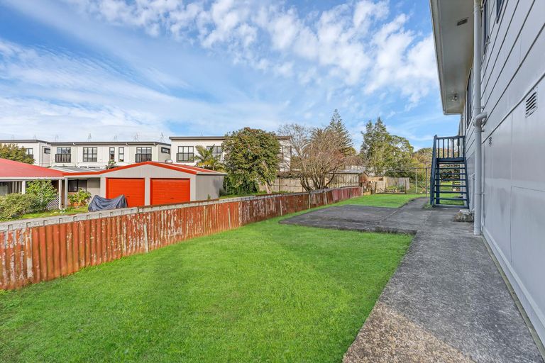 Photo of property in 9b Boundary Road, Opaheke, Papakura, 2113