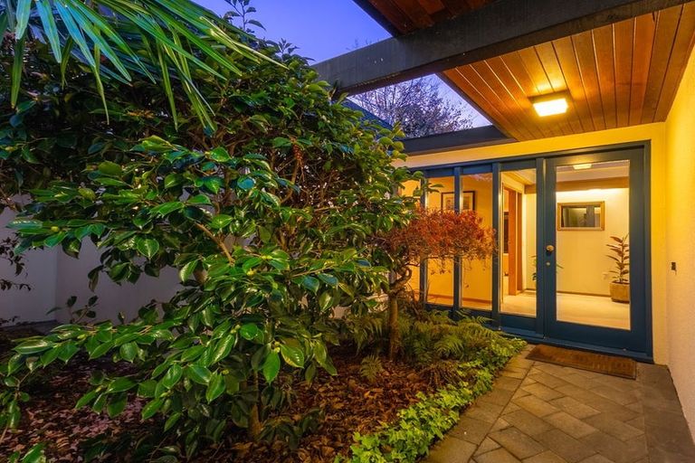 Photo of property in 21 Thorn Street, Caversham, Dunedin, 9012