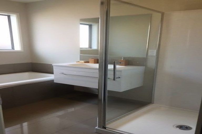 Photo of property in 5 Longcot Drive, Rolleston, 7615