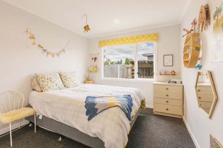 Photo of property in 16 Dee Street, Otane, 4202