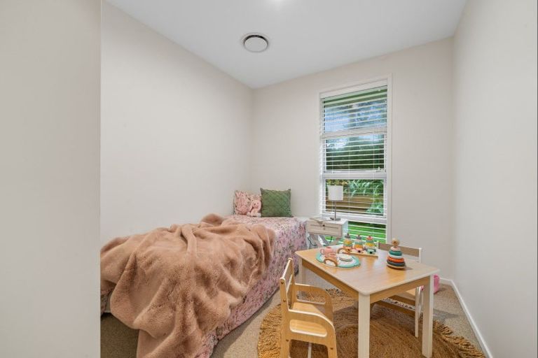 Photo of property in 16 Atutahi Street, Hurdon, New Plymouth, 4310