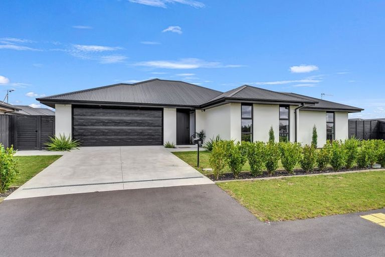 Photo of property in 54 Ashbury Drive, Tinwald, Ashburton, 7700