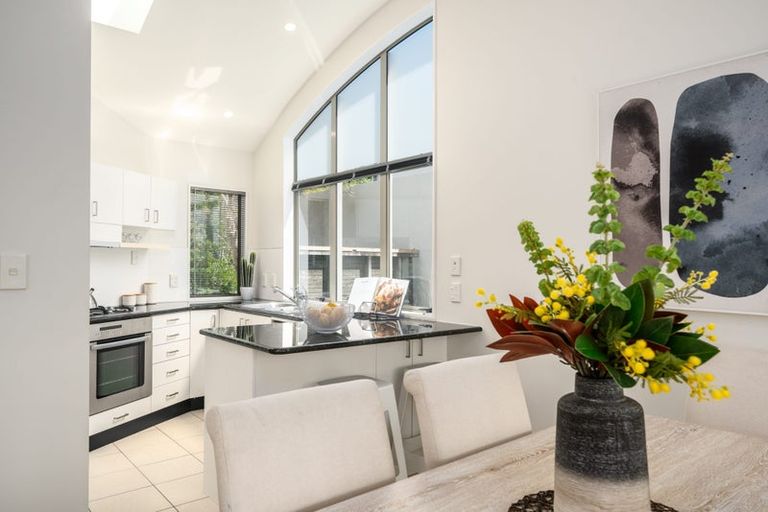 Photo of property in 5 Plumer Street, Johnsonville, Wellington, 6037