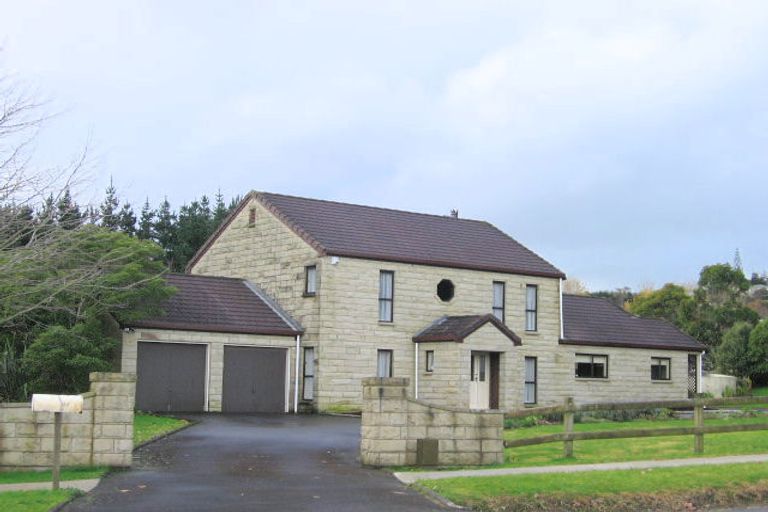 Photo of property in 73 Gracechurch Drive, Flat Bush, Auckland, 2016