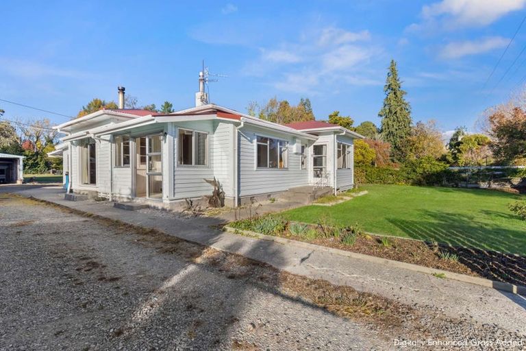 Photo of property in 53 Neudorf Road, Upper Moutere, 7175